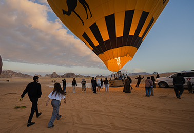 ~/Root_Storage/EN/EB_List_Page/Untitled-2_0013_balloons-over-wadi-rum.png